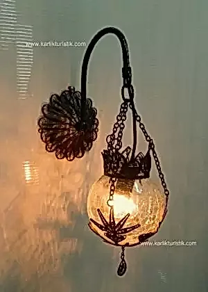 Otantik Duvar Lambası Minik Top Camlı Telkari Lamba