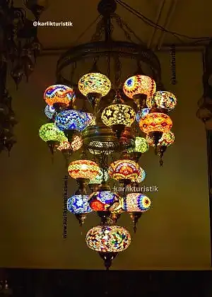 25’li Dev Türk Mozaik Avize – Otel, Restoran, Kafe, Villa ve Evler İçin Özel Tasarım Rengarenk Avize